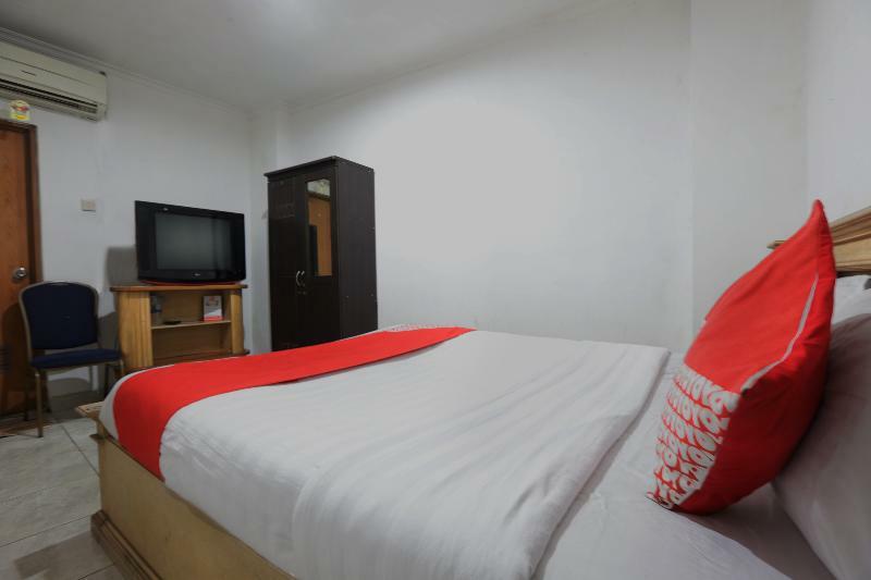 Reddoorz Near Tomang 2 Hotell Jakarta Eksteriør bilde